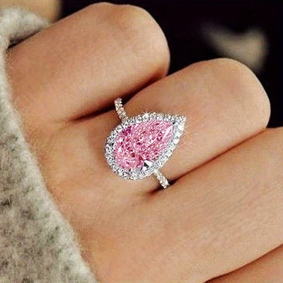 Luxurious Teardrop White Zirconia Engagement Ring - Wedding Bands with Exquisite Silver Plating, Inlaid Design, and Evening Party Decor for Female - Perfect for Special Occasions and Romantic Gestures