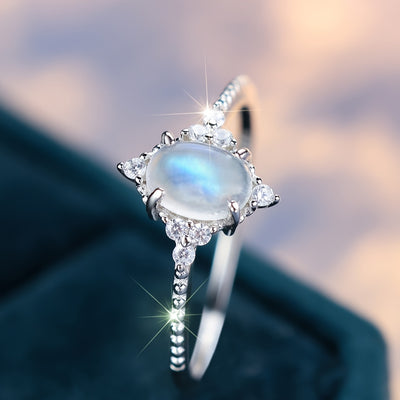 [One S925 Silvery Moonstone Ring] Handmade S925 Pure Silvery Oval Moonstone Ring with Rhombus Surrounding Zirconia, Wedding and Engagement Gift For Women