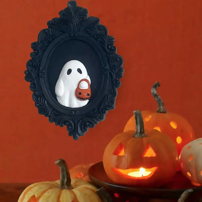Resin Halloween Gothic Statue Halloween Themed Wall Mounted Ghost Wall Hanging Ornament Handcrafted Model