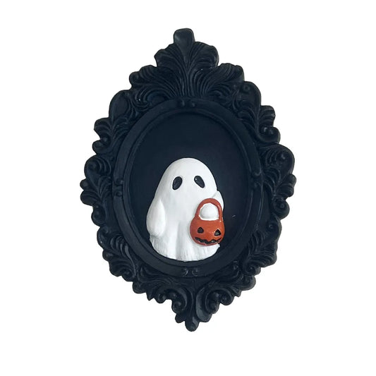 Resin Halloween Gothic Statue Halloween Themed Wall Mounted Ghost Wall Hanging Ornament Handcrafted Model