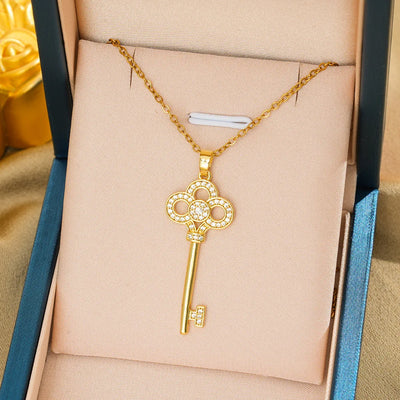 A simple and fashionable collarbone necklace