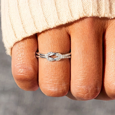 1pc Exquisite Knot Shaped 925 Sterling Silver Ring - Statement Jewelry with Inlaid Shining Zirconia for Evening Party, Cocktail Party, Anniversary, Birthday Gift for Her, Elegant and Sophisticated Accessory